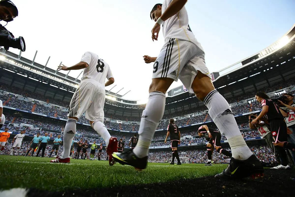 Kaka and Cristiano Ronaldo of Real Madrid enter the pitch before the La Liga match between Real Madrid and Deportivo La Coruna at the Santiago Bernabeu stadium on August 29, 2009 in Madrid, Spain.